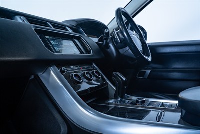 2016 Land Rover Range Rover Sport - Thumbnail