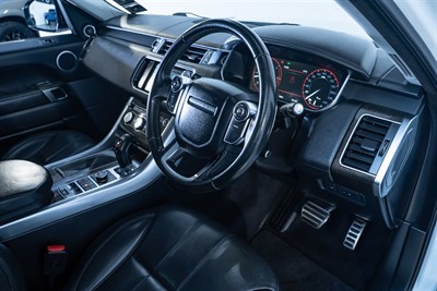 2016 Land Rover Range Rover Sport - Thumbnail