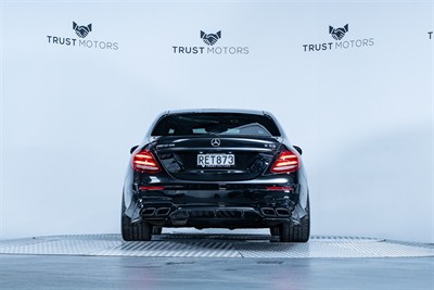 2019 Mercedes-Benz E 63 - Thumbnail