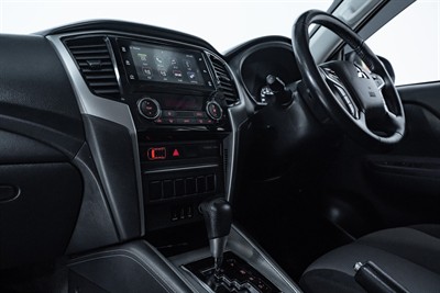 2019 Mitsubishi Triton - Thumbnail