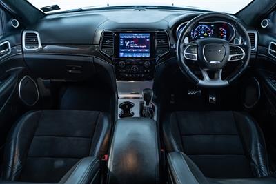 2020 Jeep Grand Cherokee - Thumbnail