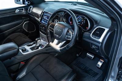 2020 Jeep Grand Cherokee - Thumbnail