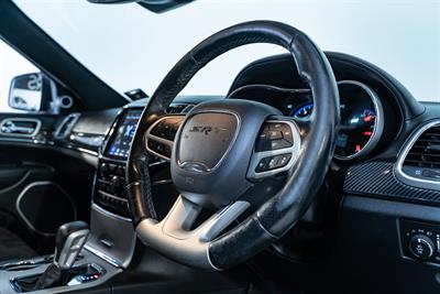 2020 Jeep Grand Cherokee - Thumbnail