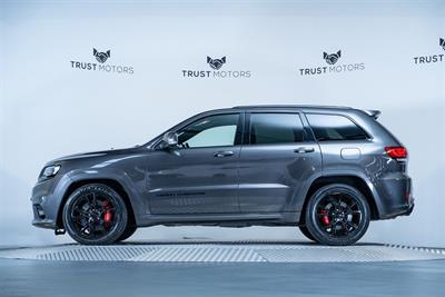 2020 Jeep Grand Cherokee - Thumbnail