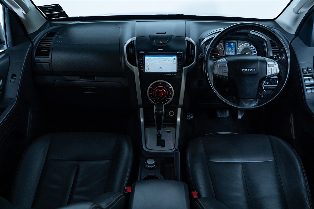 2015 Isuzu MU-X