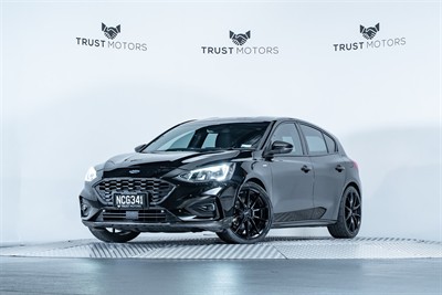 2020 Ford Focus - Thumbnail