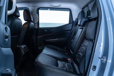 2021 Nissan Navara - Thumbnail