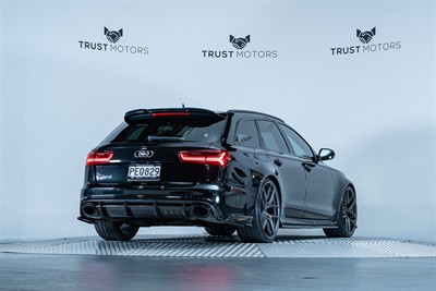 2016 Audi RS6 - Thumbnail