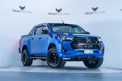 2023 Toyota Hilux - Thumbnail