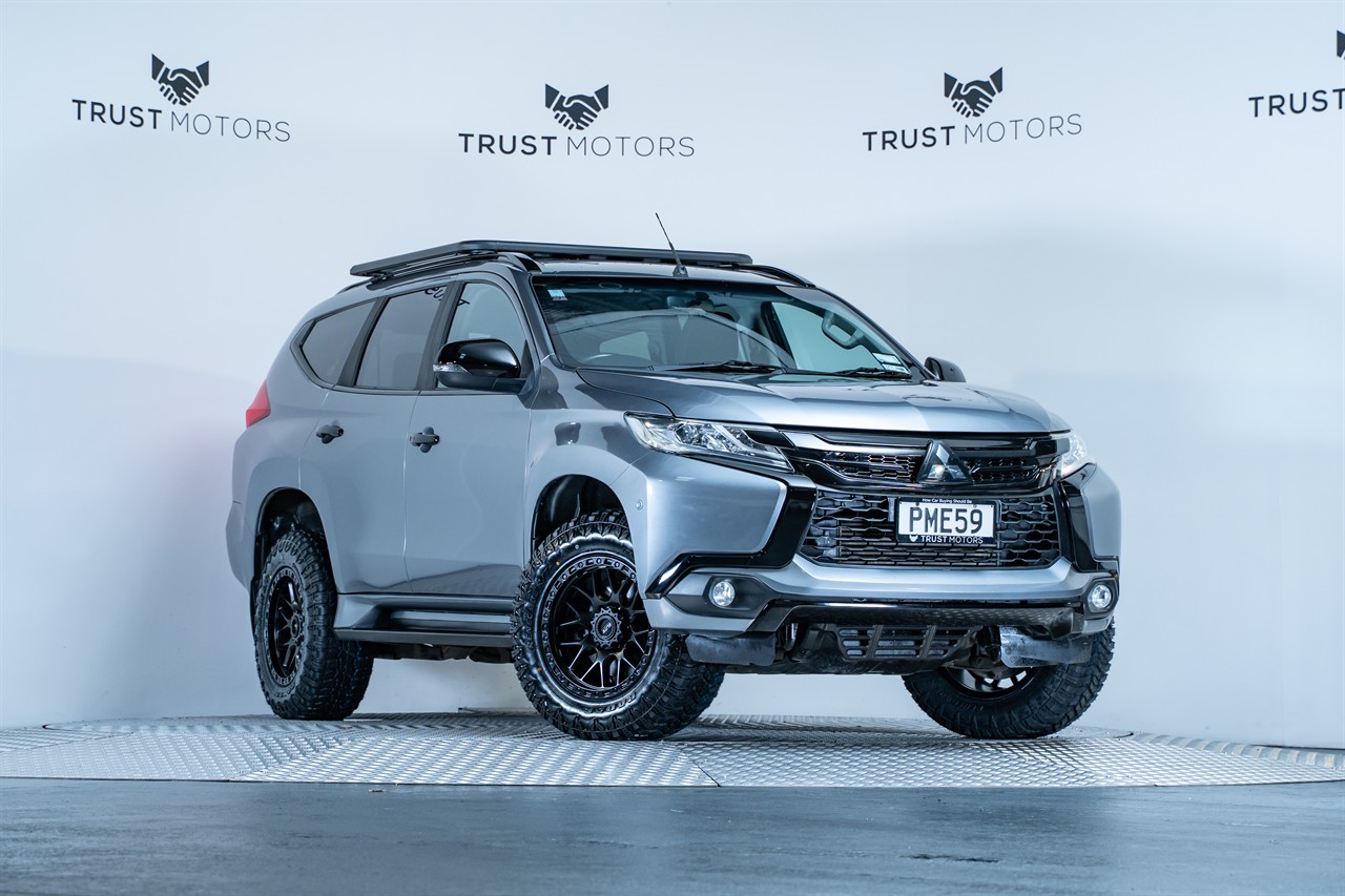 2017 Mitsubishi Pajero Sport