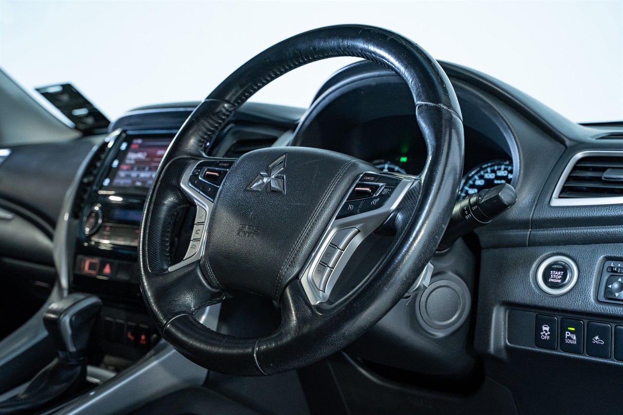 2017 Mitsubishi Pajero Sport