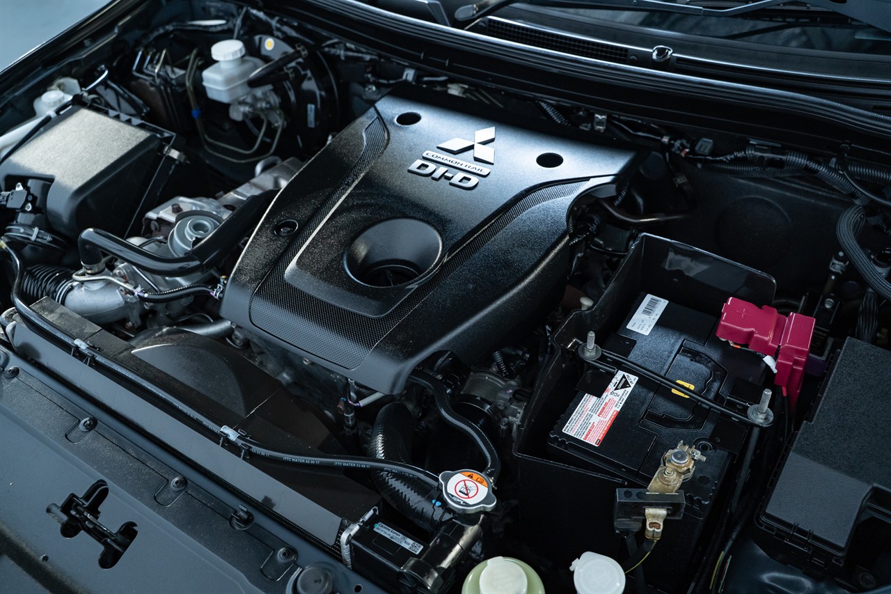 2017 Mitsubishi Pajero Sport