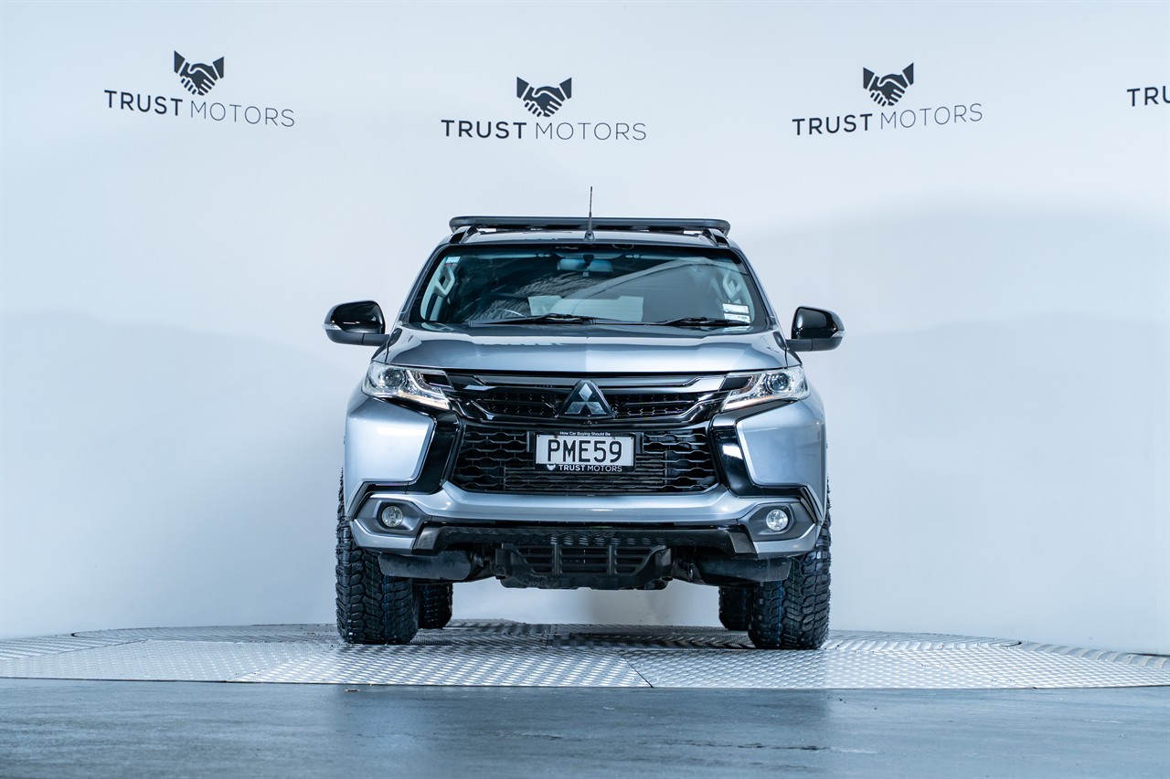 2017 Mitsubishi Pajero Sport
