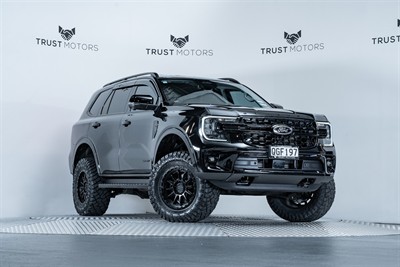 2023 Ford Everest - Thumbnail