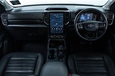 2023 Ford Everest - Thumbnail