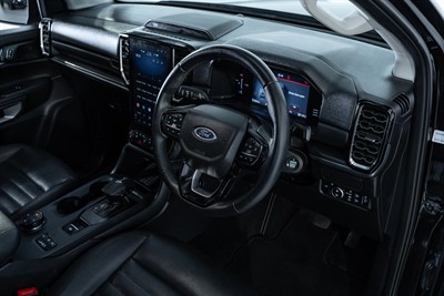 2023 Ford Everest - Thumbnail