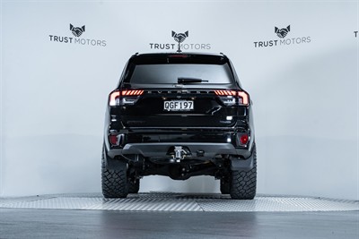 2023 Ford Everest - Thumbnail