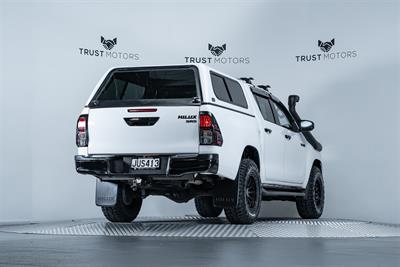 2016 Toyota Hilux - Thumbnail