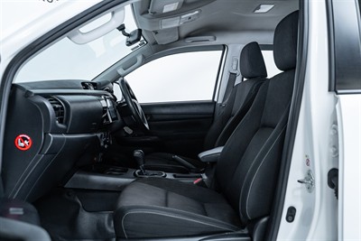 2018 Toyota Hilux - Thumbnail