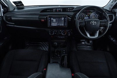 2018 Toyota Hilux - Thumbnail