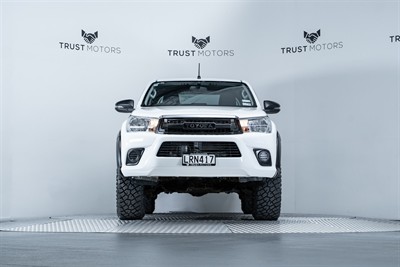 2018 Toyota Hilux - Thumbnail