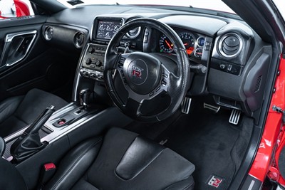 2010 Nissan GTR - Thumbnail