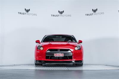 2010 Nissan GTR - Thumbnail