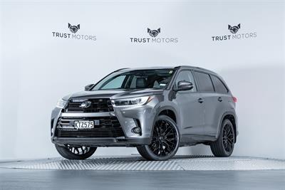 2017 Toyota Highlander - Thumbnail