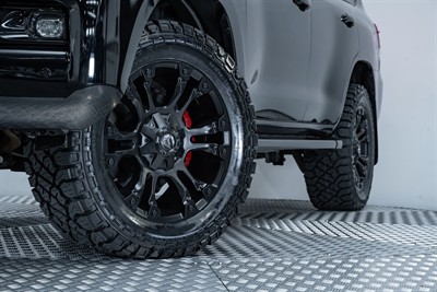 2017 Toyota Landcruiser - Thumbnail