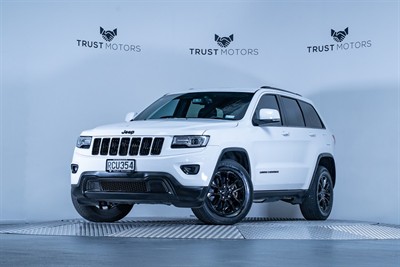 2015 Jeep Grand Cherokee - Thumbnail