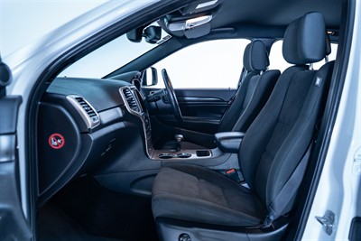 2015 Jeep Grand Cherokee - Thumbnail