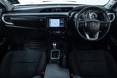2022 Toyota Hilux - Thumbnail