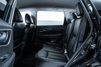 2020 Nissan X-Trail - Thumbnail