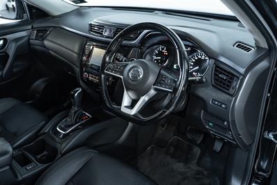 2020 Nissan X-Trail - Thumbnail