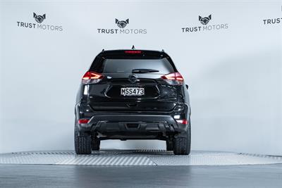 2020 Nissan X-Trail - Thumbnail