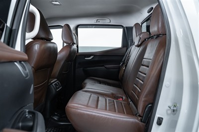 2020 Mercedes-Benz X-Class - Thumbnail