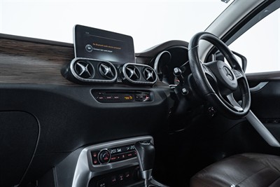 2020 Mercedes-Benz X-Class - Thumbnail