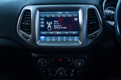 2019 Jeep Compass - Thumbnail