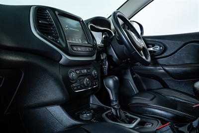 2016 Jeep Cherokee - Thumbnail