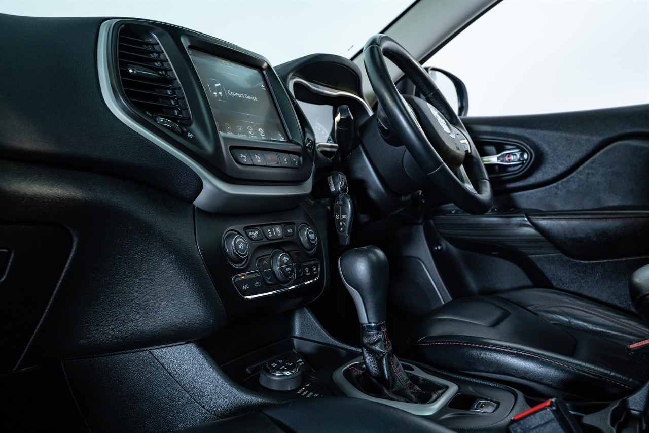 2016 Jeep Cherokee
