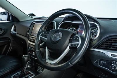2016 Jeep Cherokee - Thumbnail