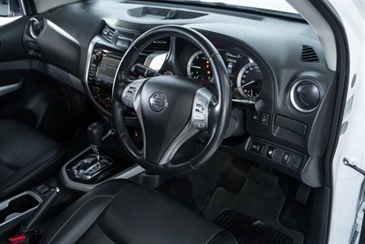 2019 Nissan Navara - Thumbnail