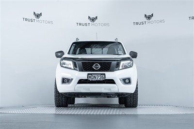 2019 Nissan Navara - Thumbnail