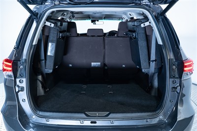 2019 Toyota Fortuner - Thumbnail
