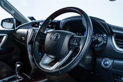 2019 Toyota Fortuner - Thumbnail