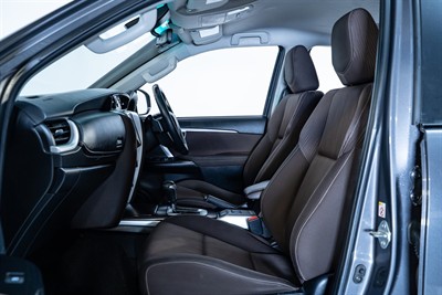 2019 Toyota Fortuner - Thumbnail