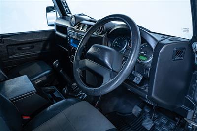 2008 Land Rover Defender - Thumbnail