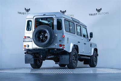 2008 Land Rover Defender - Thumbnail