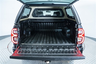 2020 Toyota Hilux - Thumbnail