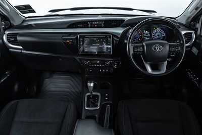 2019 Toyota Hilux - Thumbnail